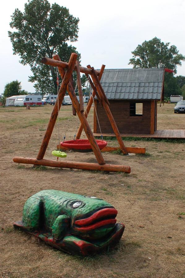 Camping Rogowo Mrzeżyno 外观 照片