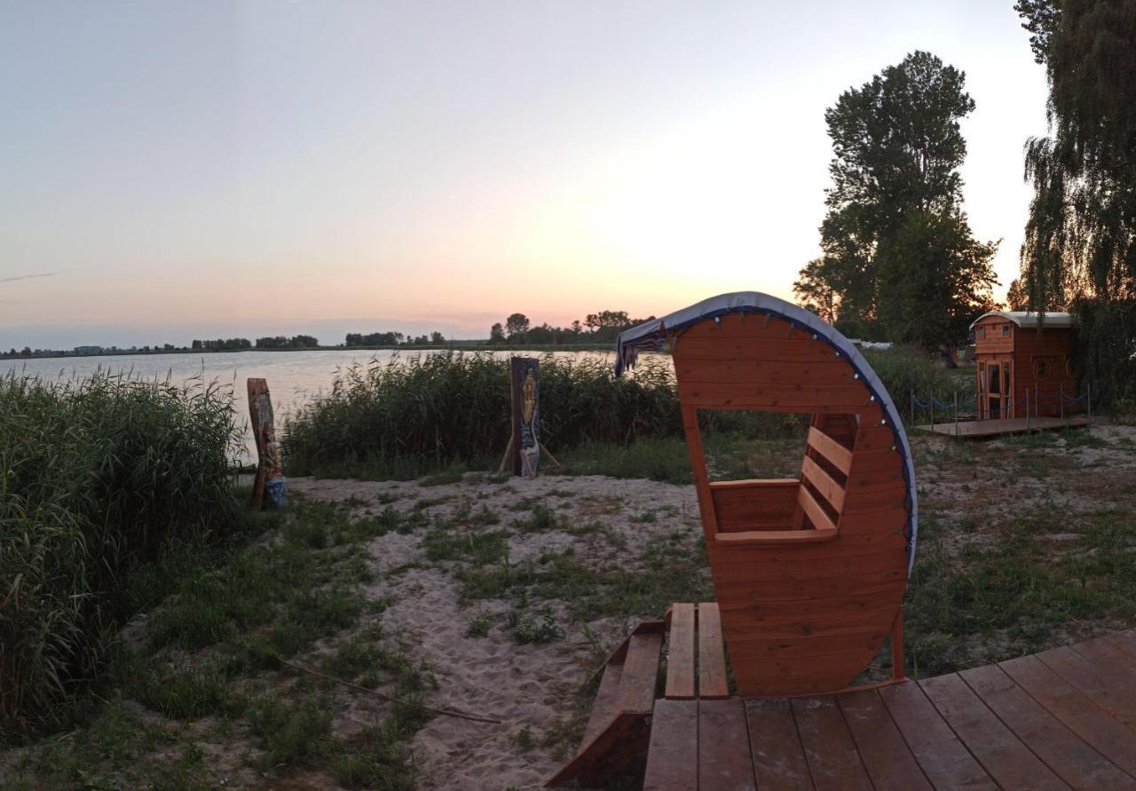 Camping Rogowo Mrzeżyno 外观 照片